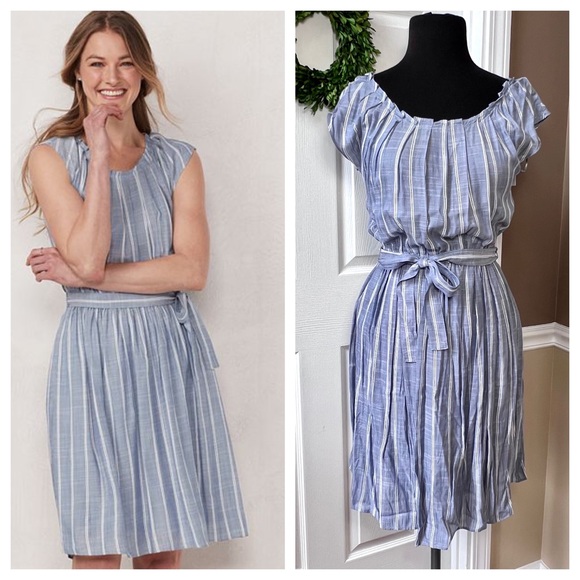 LC Lauren Conrad Dresses & Skirts - ⭐️ NWT! Women's LC Lauren Conrad Pleat Neck Dress Chambray SMALL